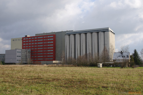 Samsung NX100: "zrcadlovka" do kapsy