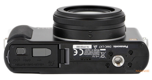 Panasonic Lumix LX7: kompaktní hvězda noci