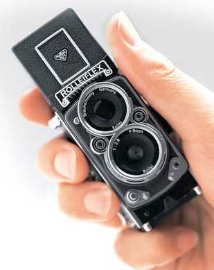 Návrat dvouoké zrcadlovky?