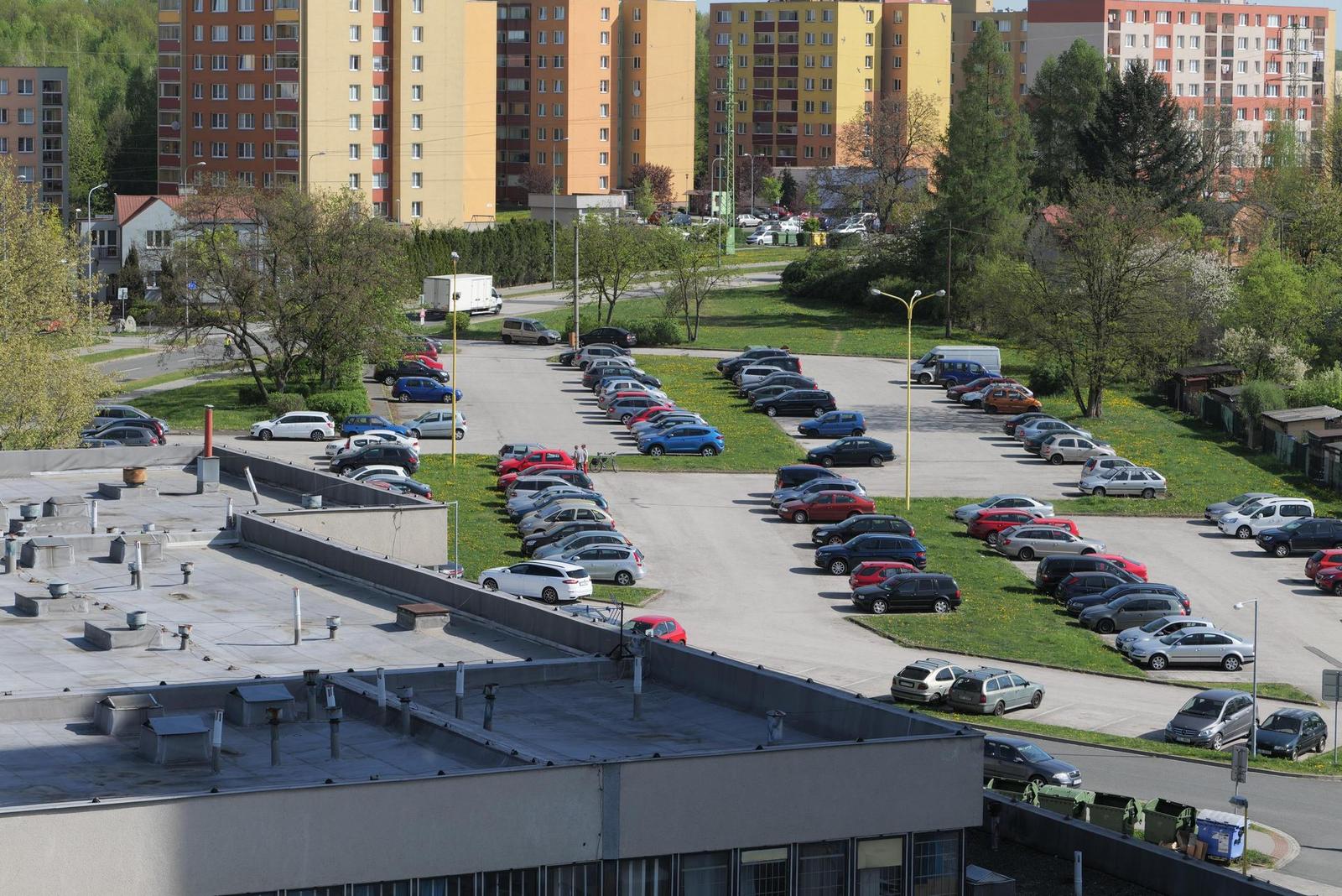 Panasonic Lumix S1R: sebevědomý vstup do FF