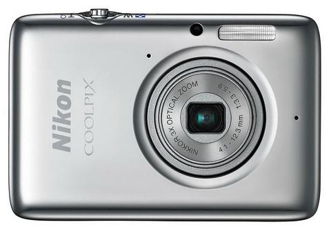 Nikon Coolpix S02 s 13MPx CMOS senzorem