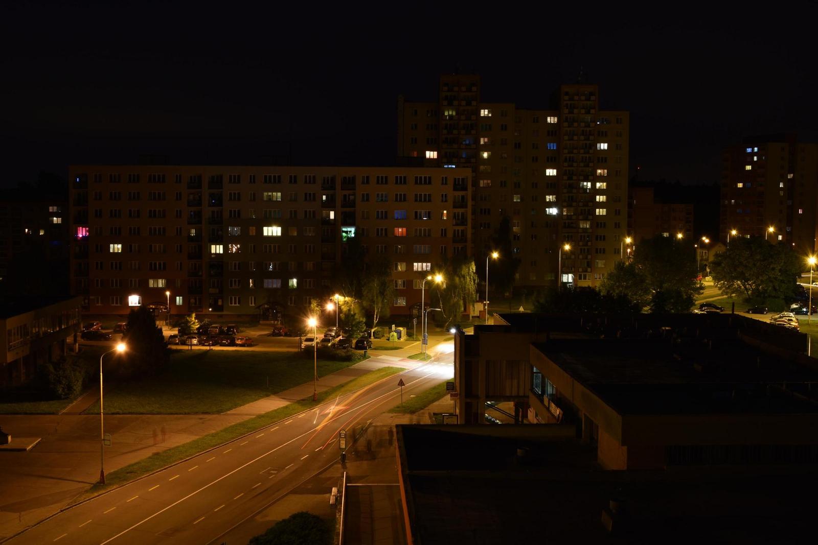 Nikon AF-S DX NIKKOR 18-300mm f/3.5-6.3G ED VR