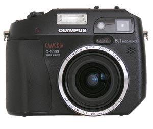 Olympus Camedia C-5060: Kompakt se širokým okem