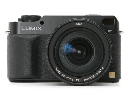 Panasonic Lumix DMC-L1: Nekonvenční solitér