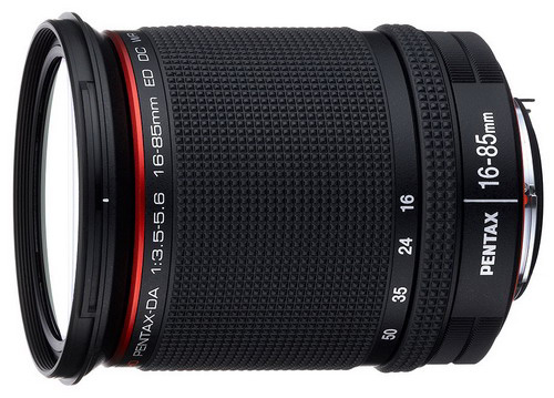 Univerzální objektiv Ricoh HD Pentax-DA 16-85mm F3.5-5.6 WR