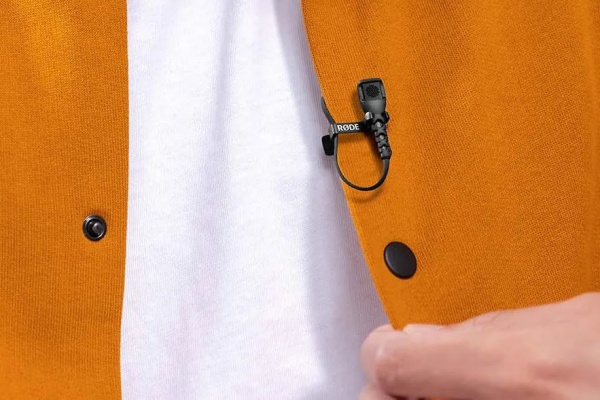 Rode uvádí plochý klopový mikrofon Lavalier II