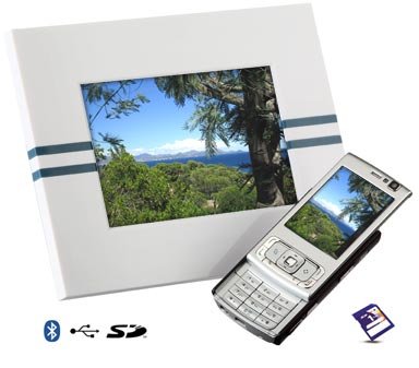 Parrot DF7220 – Když fotoalbum již není v módě