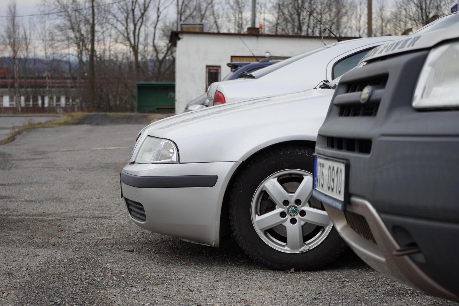 Sony FE 28-70mm F3.5-5.6 OSS (SEL2870)