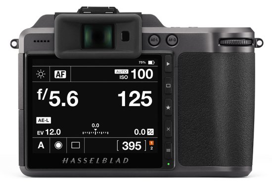 Hasselblad X1D II 50c: rychlejší i mnohem levnější