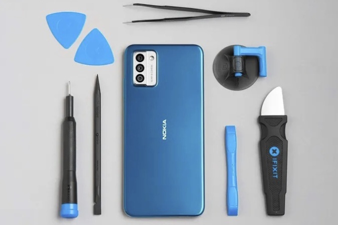 Nokia G22:  u snadno opravitelného smartphonu vyměníte displej za 20 minut