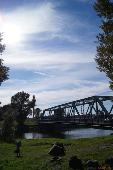 Sony Alpha SLT-A35: úspěšně proti zrcadlovkám