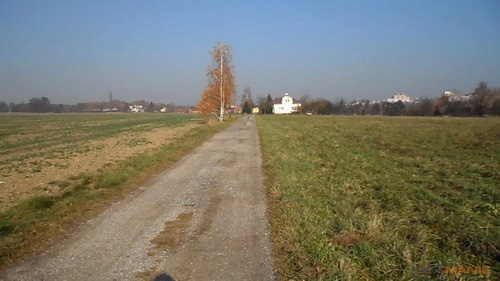 Samsung MV800: pro každý úhel i autoportréty