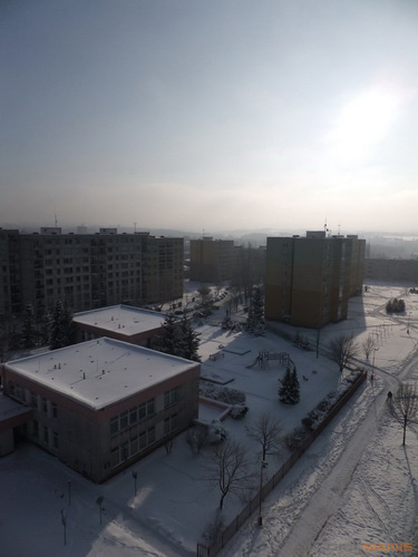 Fujifilm FinePix F300EXR: klame tělem