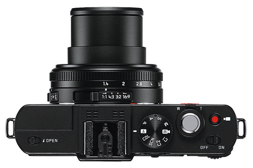 Profi kompakt Leica D-LUX 6 se světelností F1,4