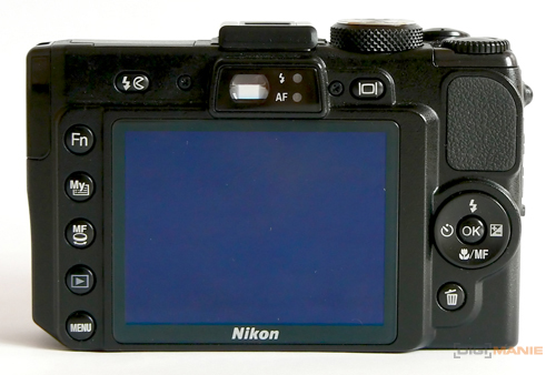 Nikon Coolpix P6000: ostře proti všem