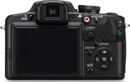 Nový ultrazoom Panasonic FZ38 je tady