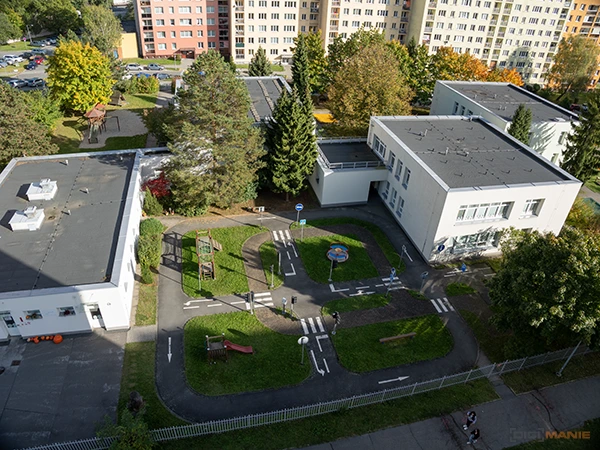 Panasonic Leica DG Vario-Elmarit 12-35mm / F2.8 ASPH. / Power O.I.S