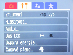 Canon PowerShot SX1 IS vs. SX10 IS: souboj CMOS a CCD