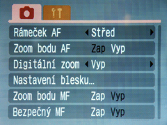 Canon PowerShot A590 IS: malý, ale šikovný