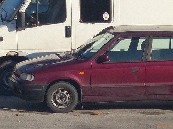 Panasonic Lumix FZ200: ultrazoomové překvapení roku