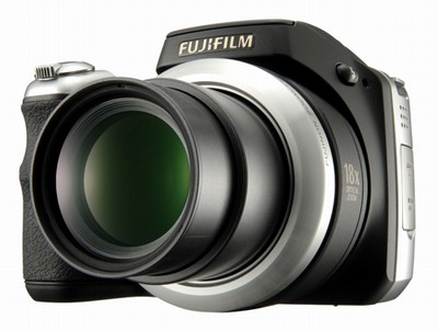 Fujifilm uvádí 18× násobný ultrazoom S8100fd