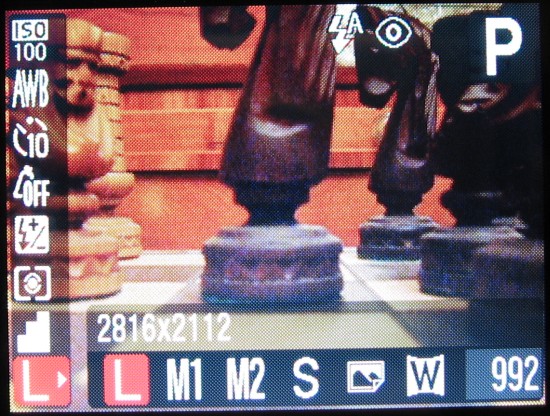 Canon PowerShot A700: Mezi kompaktem a ultrazoomem