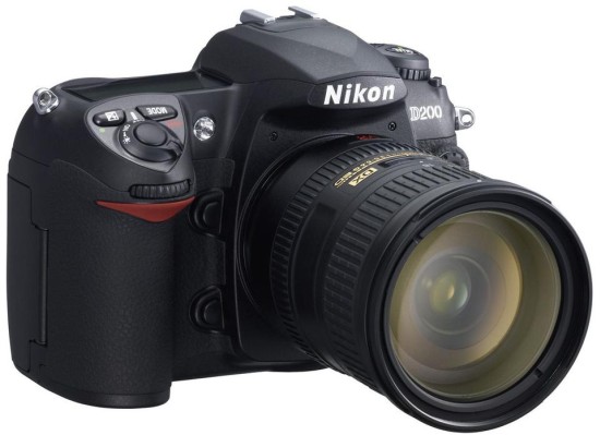 Nikon D200: Pro pokročilé amatéry i profesionály