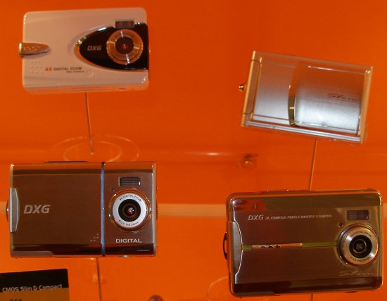 CeBIT 2005: Není pouze velkých hráčů