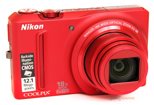Nikon Coolpix S9100: rudý bojovník