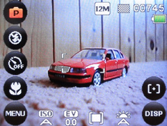 BenQ DC T1260: přítel citlivé peněženky