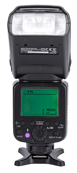 Rollei uvedl dva externí blesky se směrnými čísly 56 a 58