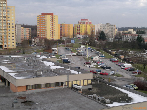 Nokia N8: lepší než kompakt?