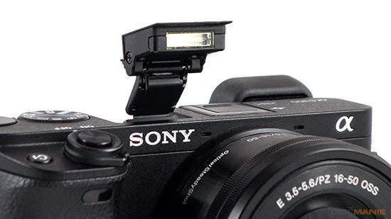 Sony A6300 (ILCE-6300): technologický extrémista