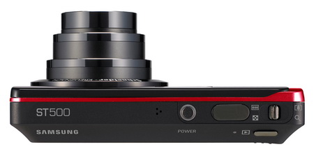 Samsung uvedl kompakty ST500 a ST550 se dvěma LCD displeji