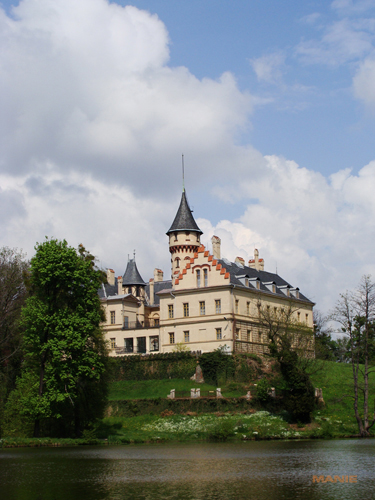 Sony DSC-H10: nejen levný ultrazoom