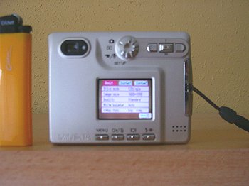 Minolta DiMAGE Xt: ještě menší a krásnější