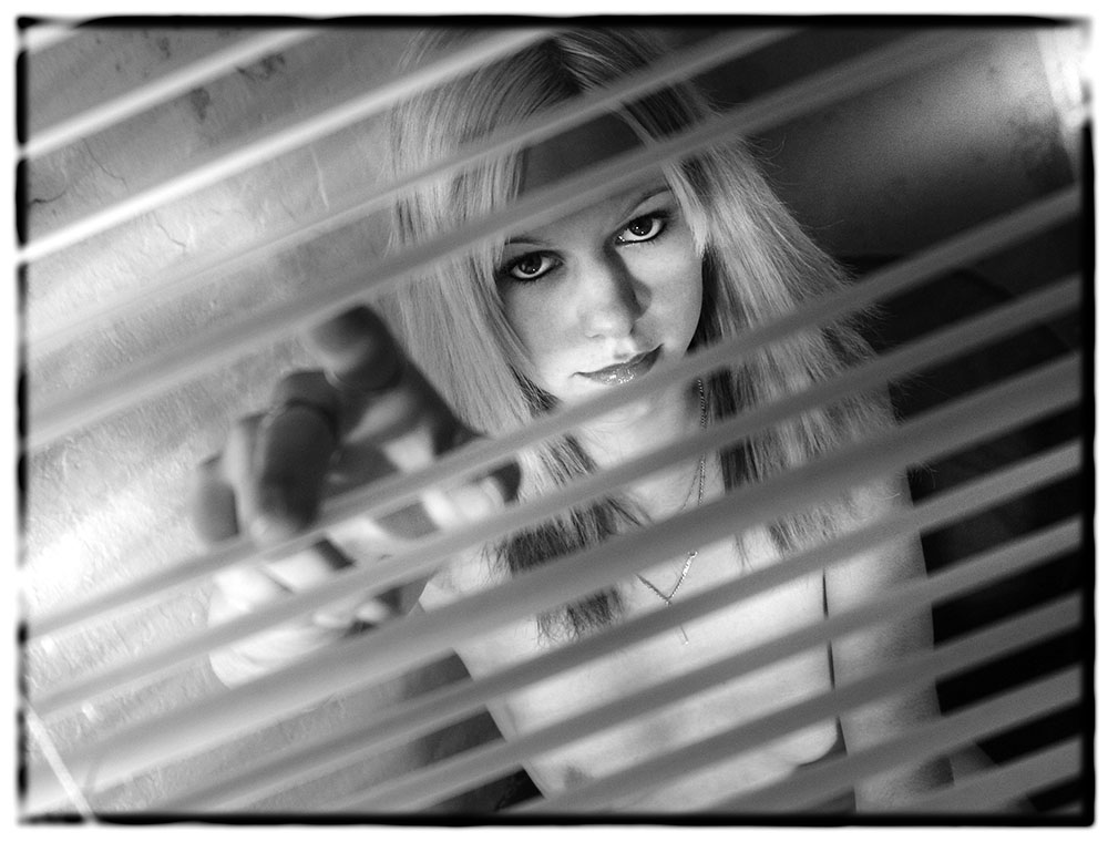 Akta o aktu 15: Tělesné vady – líčení, maskování, retuš