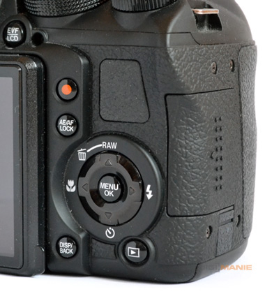 Fujifilm FinePix HS20EXR: důstojný nástupce