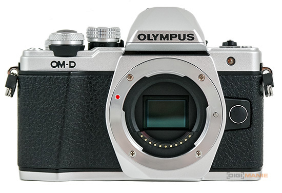 Olympus OM-D E-M10 Mark II: podařené retro