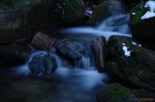 Samsung NX100: "zrcadlovka" do kapsy