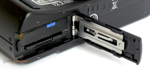 Samsung WB550: do šířky i dálky