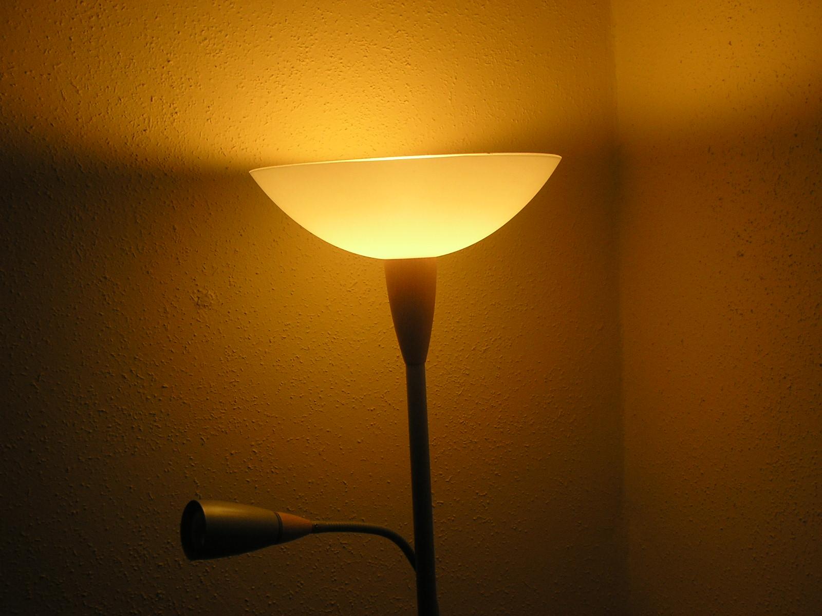 AZ-2: automat s velkým displejem