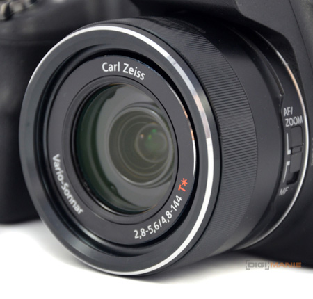 Sony Cyber-shot HX200V: ultrazoomový rychlík