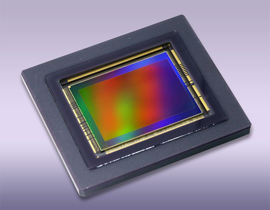 Canon zveřejňuje další detaily o 120MPx APS-H senzoru