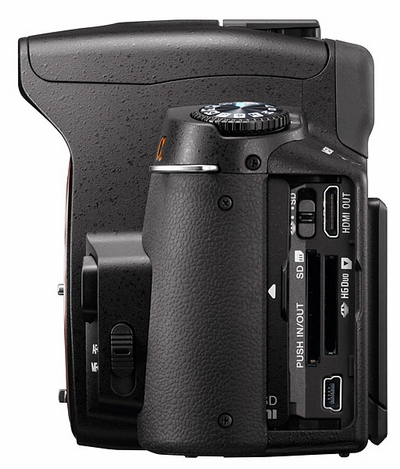 Sony inovovalo své DSLR, Alpha 290 a 390