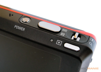 Samsung ST550: jedno LCD nestačí