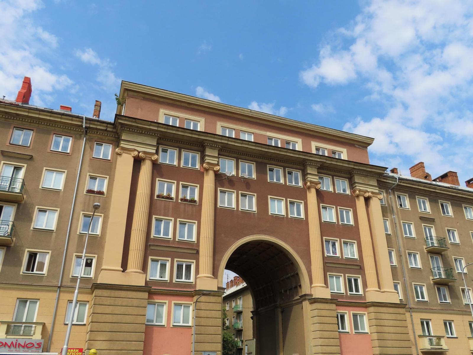 Canon PowerShot SX740 HS: bytelný univerzál