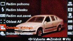 Sony SLT-A33: přesvědčivý revolucionář