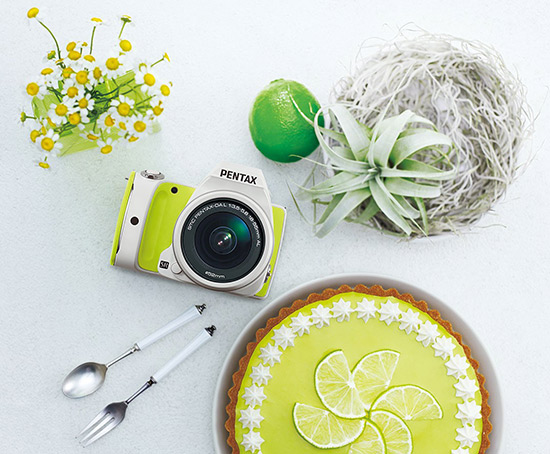 Ricoh uvedl barevné zrcadlovky Pentax K-S1 Sweets Collection