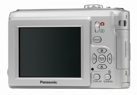 Low-end Panasonicu v podobě modelu Lumix LS85